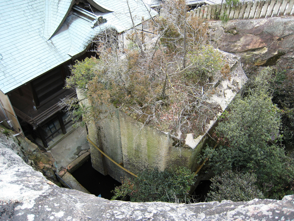 生石神社